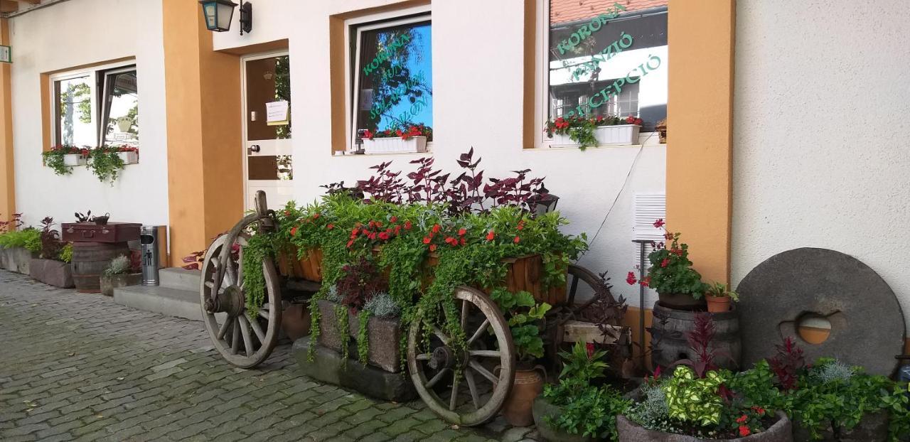 Korona Panzio Bed & Breakfast Odorheiu Secuiesc Eksteriør bilde